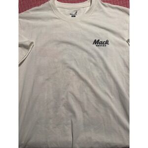 Mack Trucks Bulldog American Flag Graphic T Shirt Mens XL White Short Sleeve